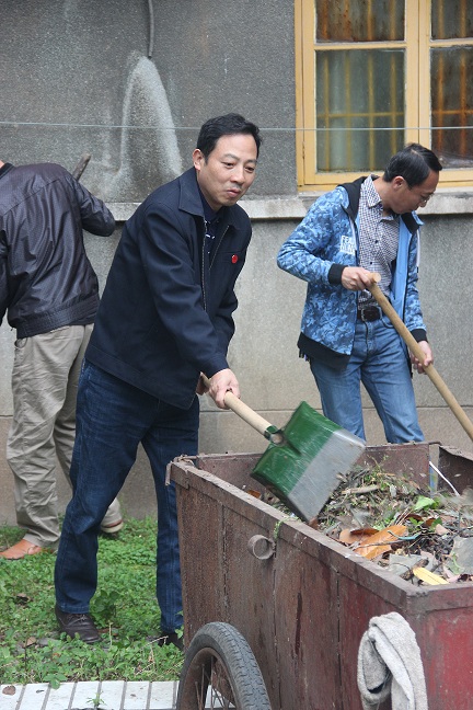 迎卫生城市复审，我们在行动(图3)